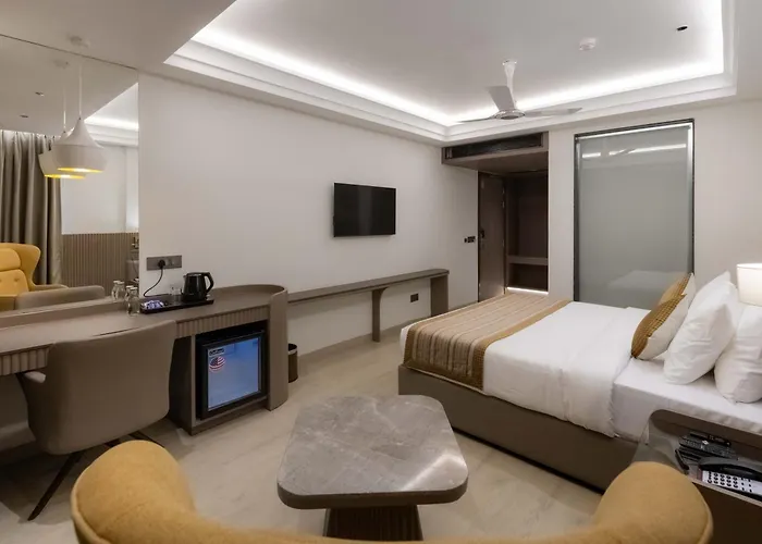 Emerald Luxe A Boutique Hotel Chandigarh Mohali